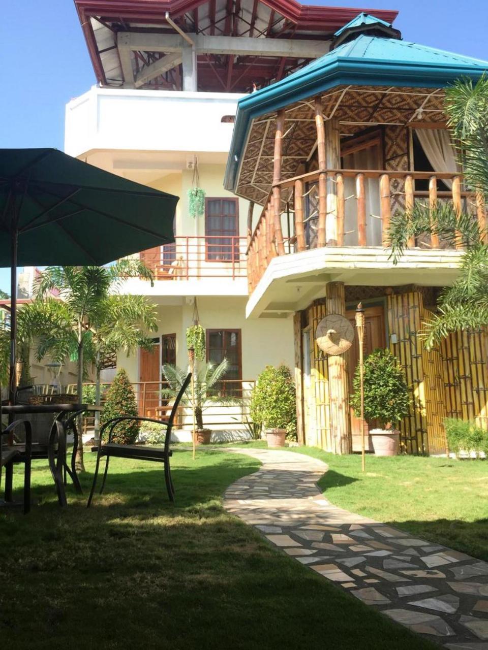Bamboo Garden Boutique Hotel Tacloban Ngoại thất bức ảnh